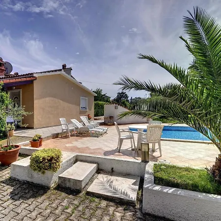 Appartement Silvano *