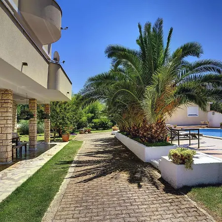 Appartement Silvano *